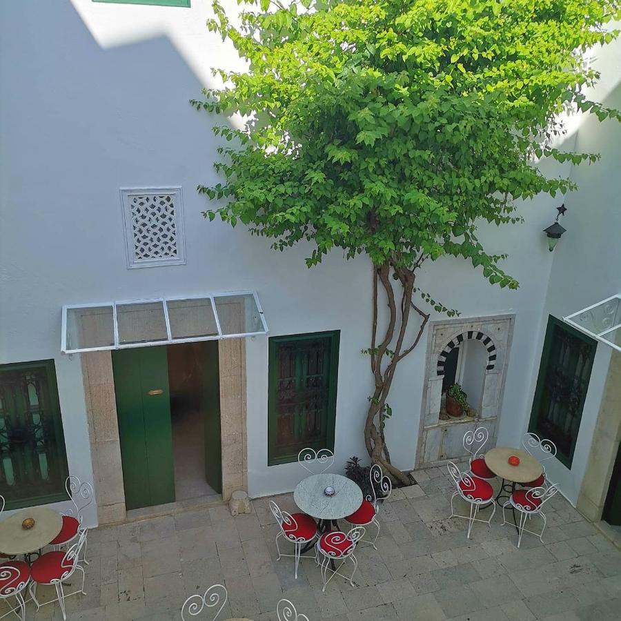 Dar El Medina Hotel Tunis Exterior photo